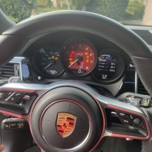 Porsche Macan GTS Noir phase 1 intérieur exclusif