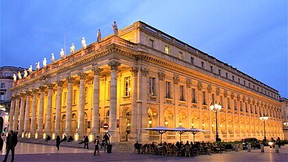 Ville de Bordeaux - Premium Auto Conseil Mandataire Auto Bordeaux - Présentation