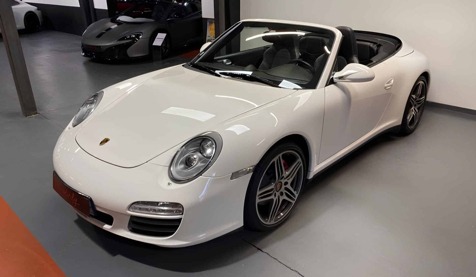 Porsche 911 997.2 4S CAB PDK blanche Importation Allemagne