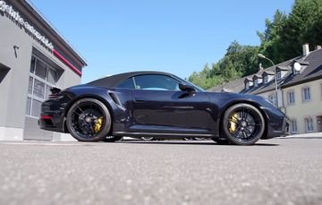 Porsche 911 type 992 phase 1 Turbo S CAB PDK de 2020 Noire intérieur cuir en Importation Allemagne