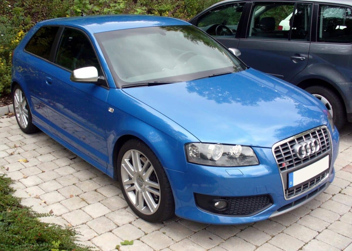 Audi S3 berline couleur bleue en occasion import Allemagne