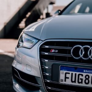 Audi S3 berline gris clair face avant en occasion import Allemagne