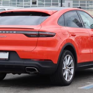 Porsche Cayenne Coupe couleur rouge en Allemagne