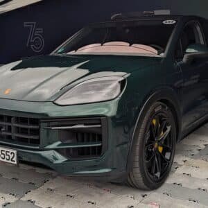 Porsche Cayenne Coupe couleur verte en Allemagne