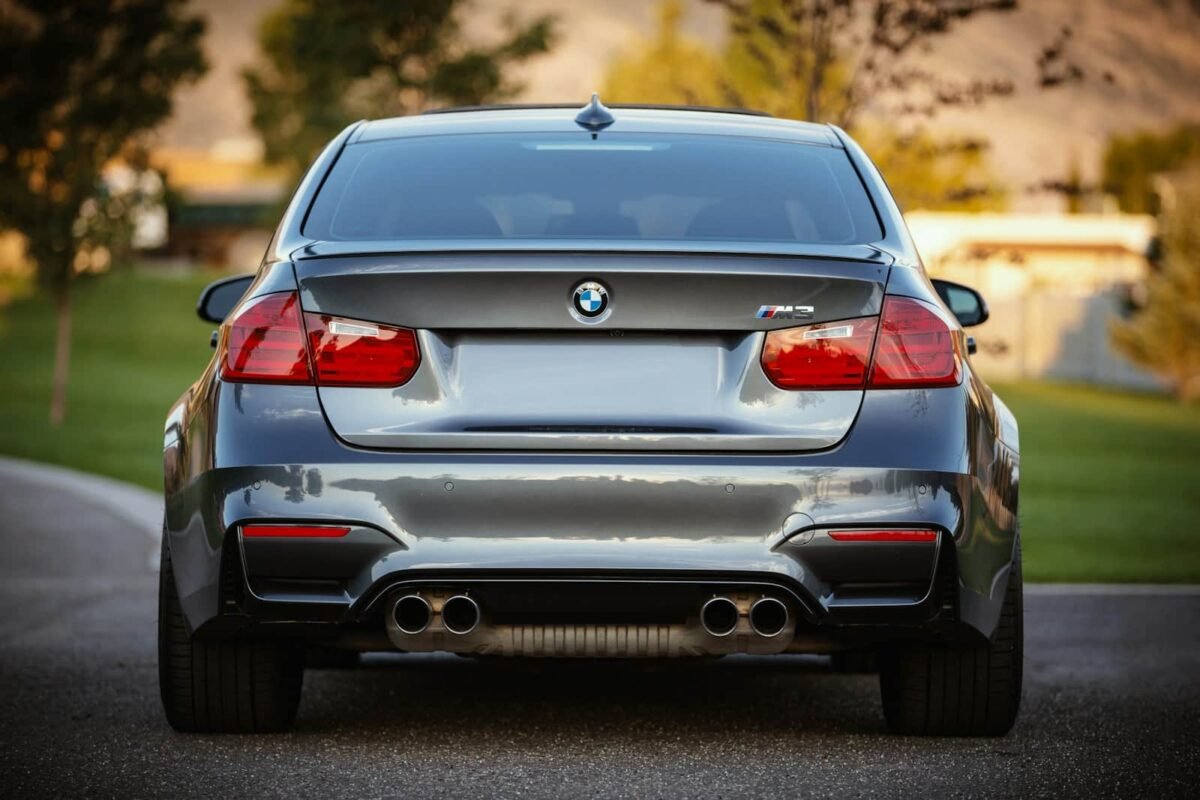 BMW M3 Allemagne occasion gris clair
