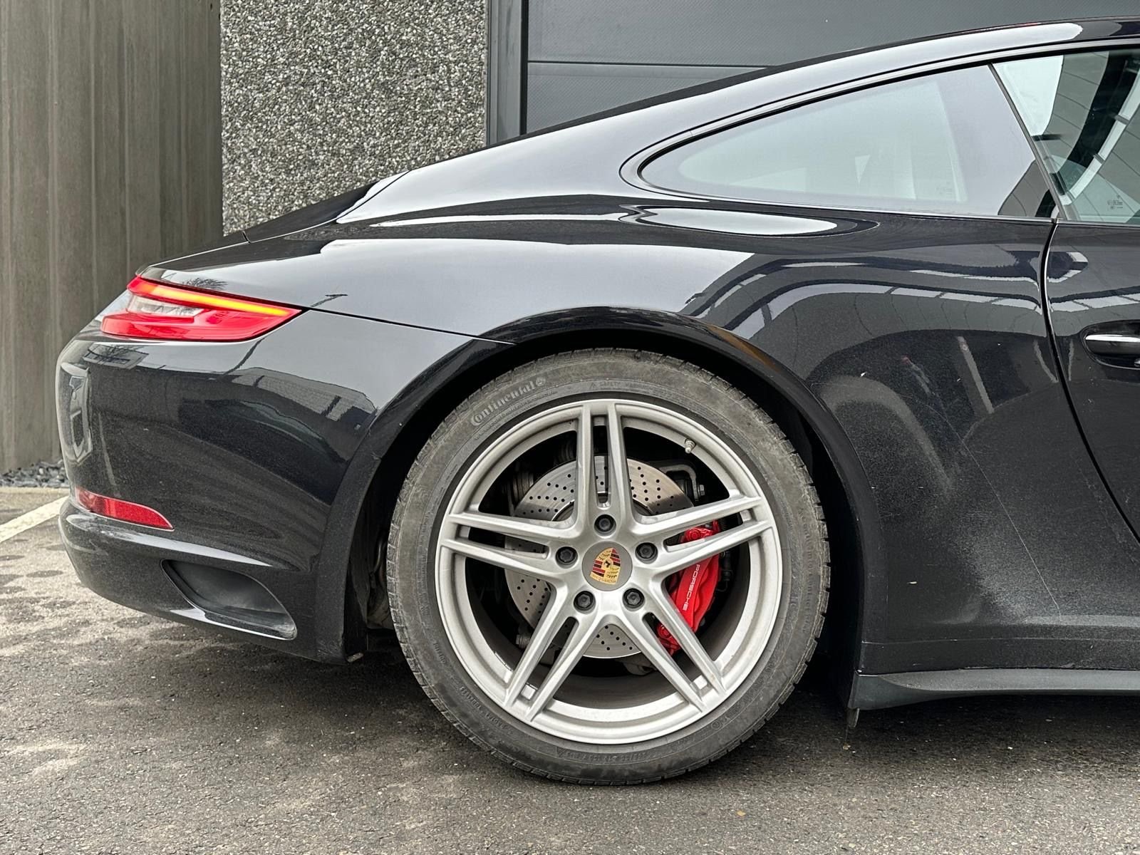 Porsche 911 type 991 phase 2 Carrera 4S PDK 420ch noire intérieur expresso occasion Allemagne