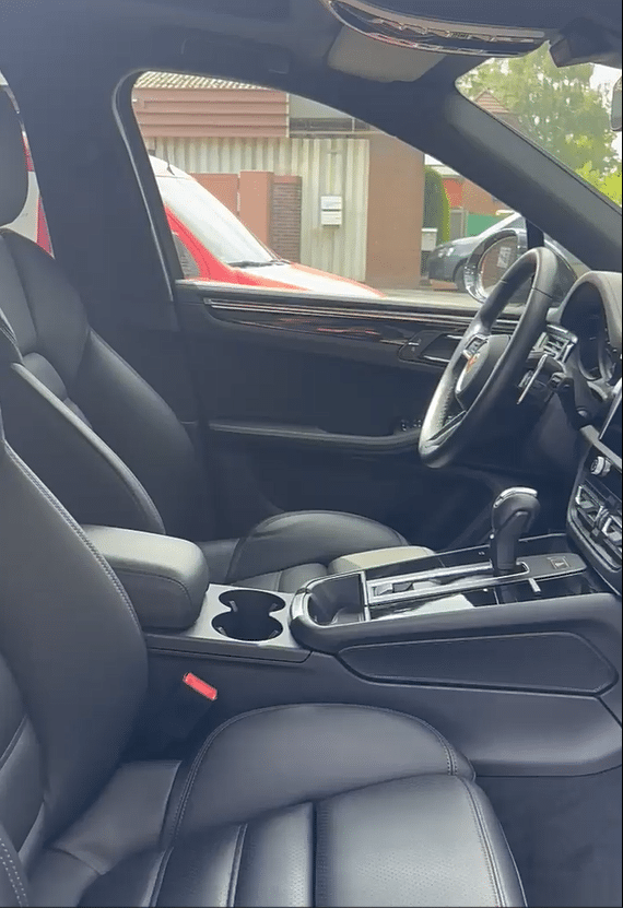 Porsche Macan S phase 3 380ch noir intérieur noir Import Allemagne