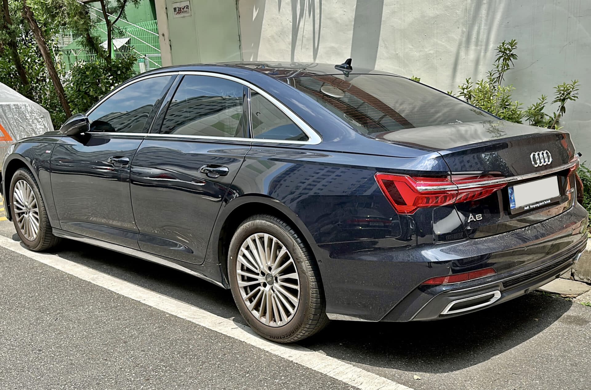 Audi A6 C8 Berline noire Importation Allemagne