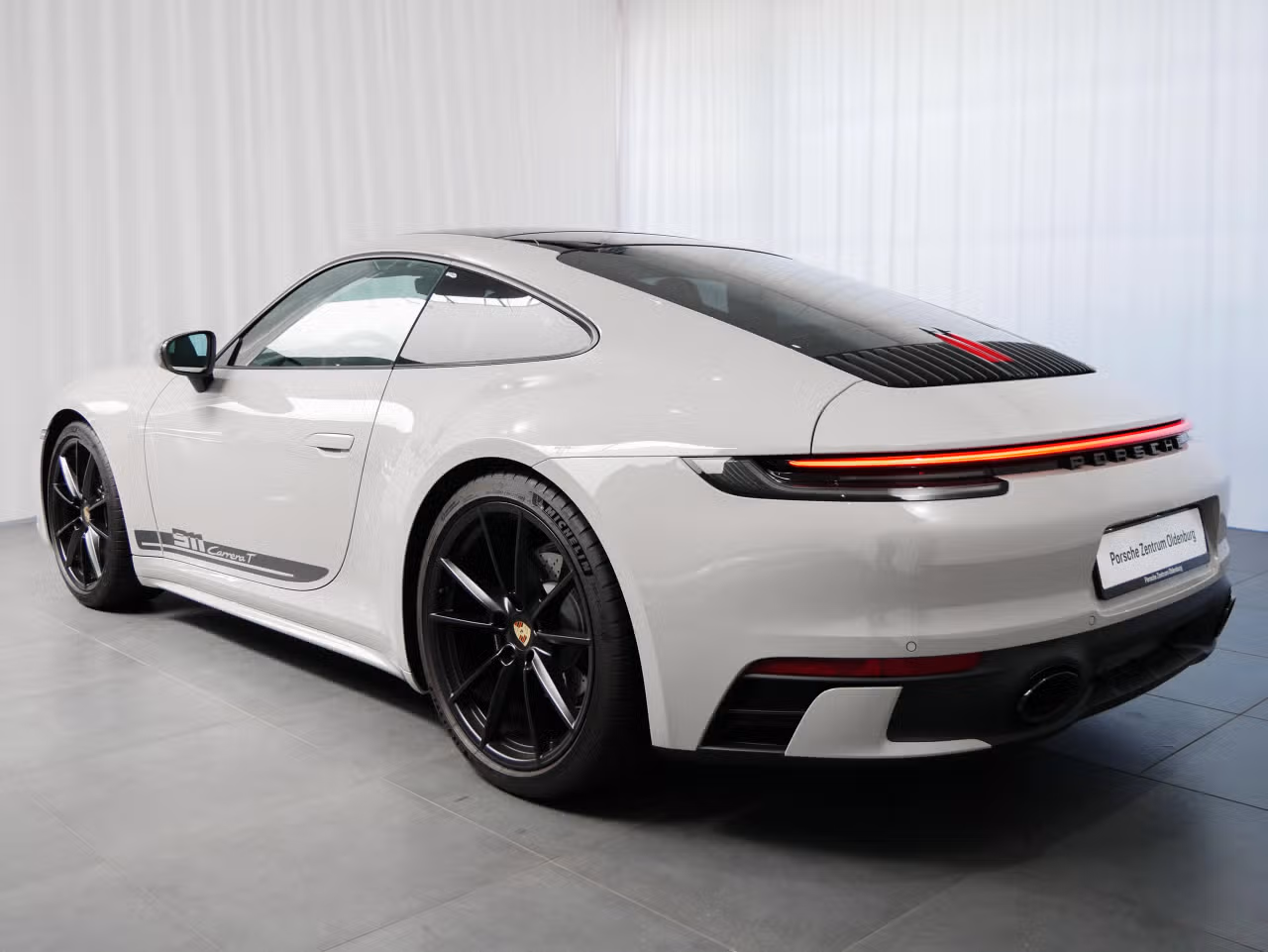 Porsche 911 Carrera T Allemagne couleur blanche