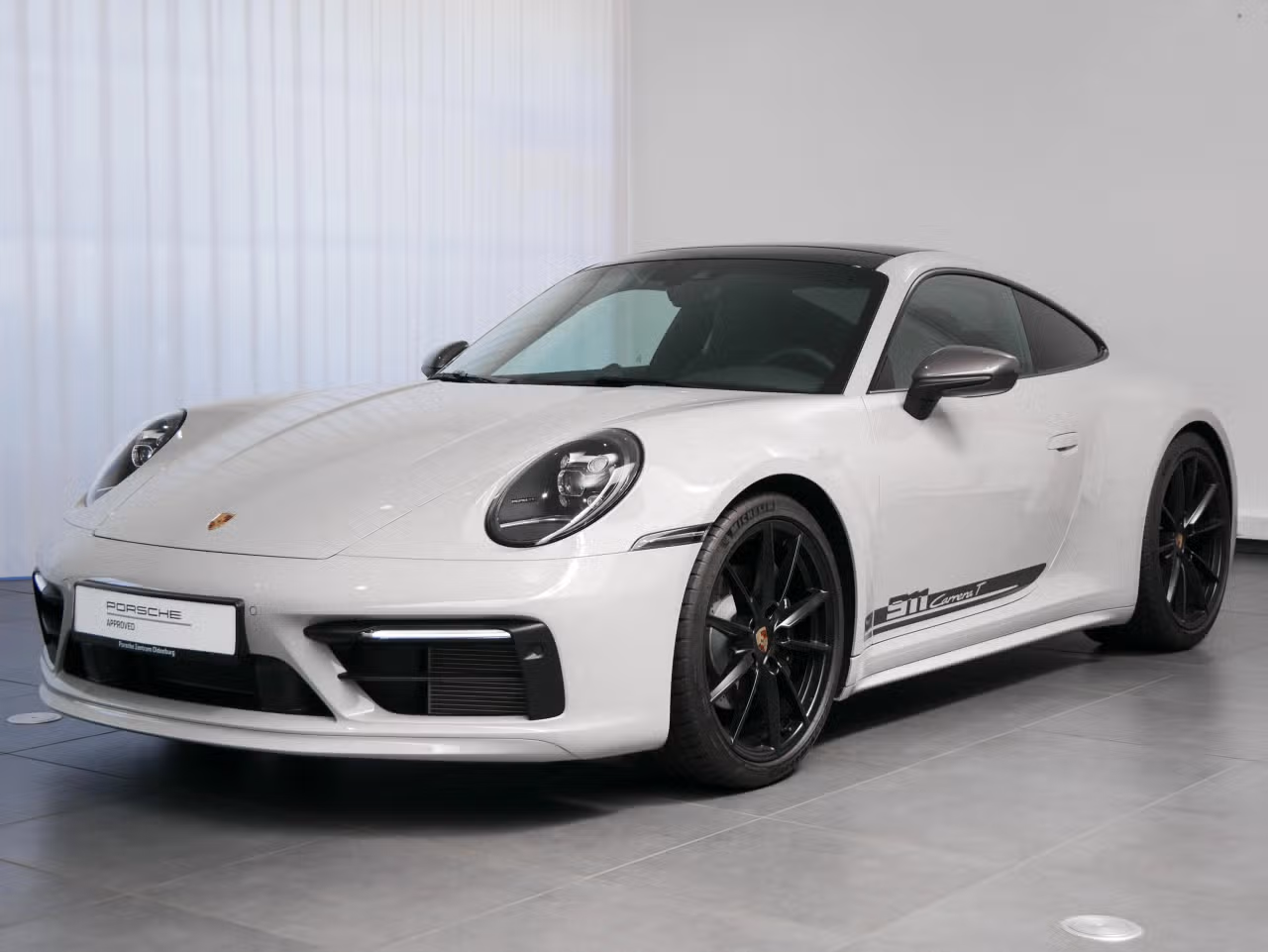 Porsche 911 Carrera T Allemagne couleur blanche