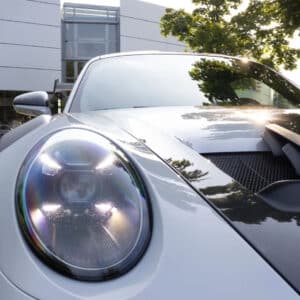 Porsche 911 992 GT3 RS Pack Weissach blanche