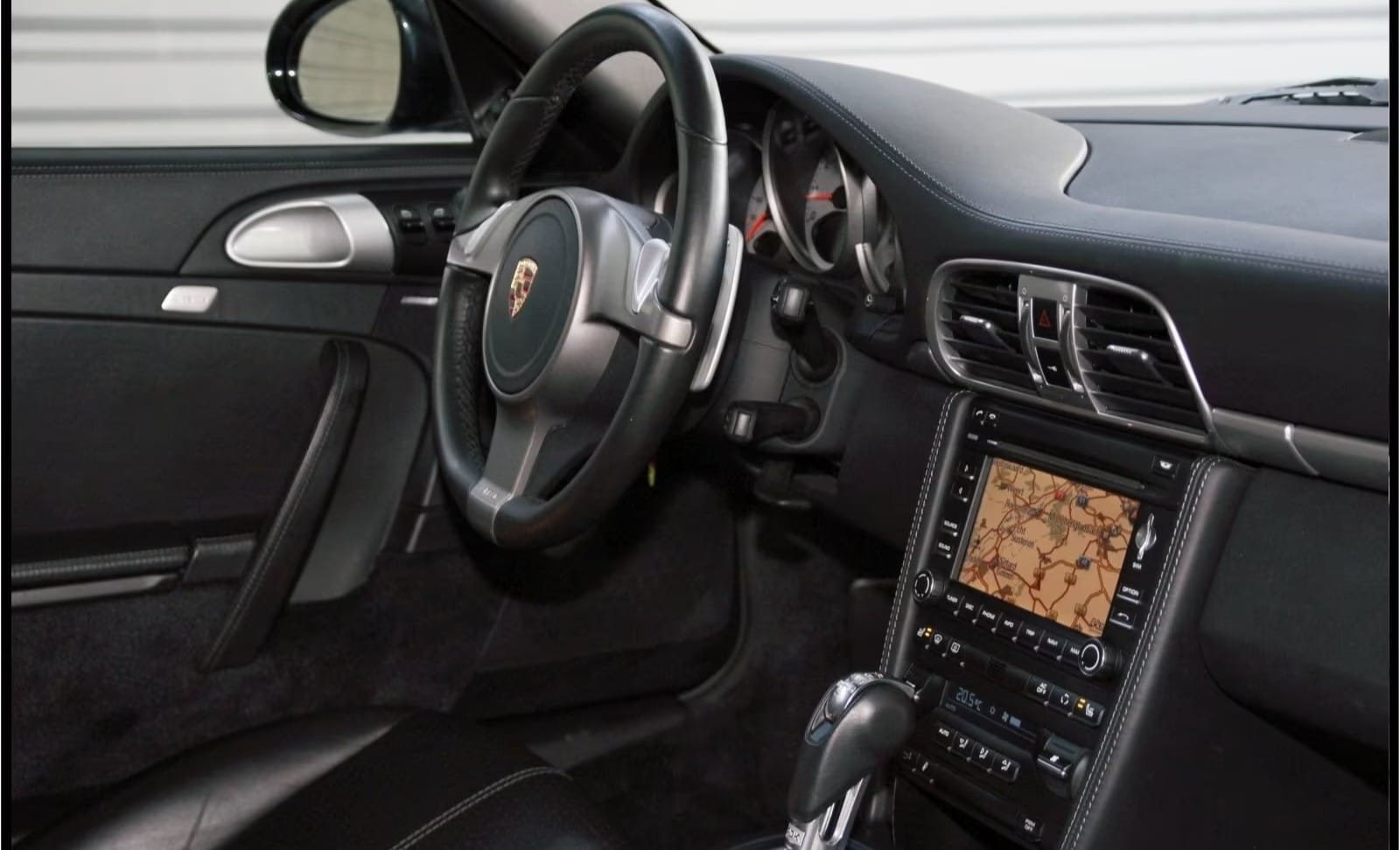 Porsche 911 997.2 PDK 500ch gris atlas métallisé cuir étendu noir