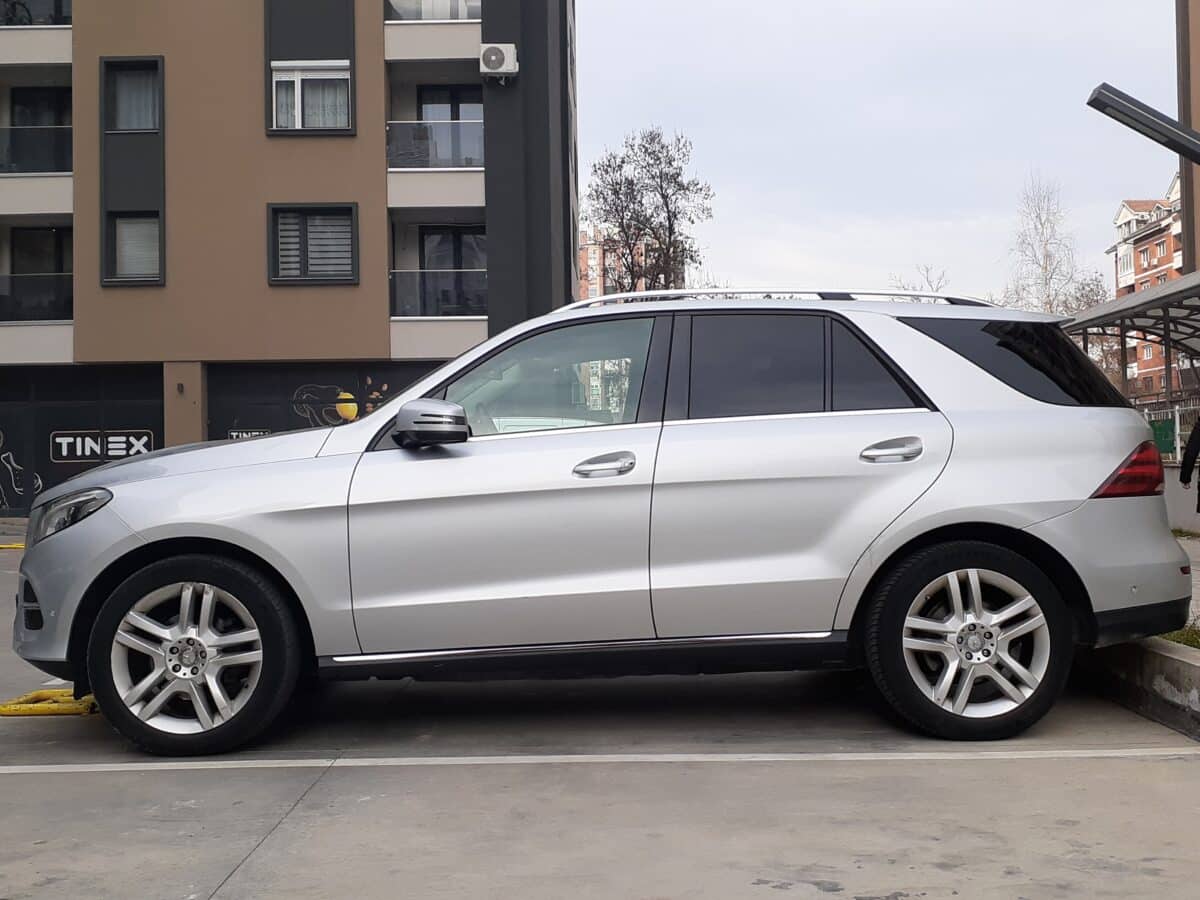 Mercedes GLE première génération grise Import Allemagne