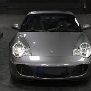 Porsche 911 type 996 4S 2023 gris foncé intérieur cuir noir