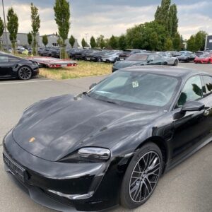 Porsche Taycan noire 2023 Import Allemagne
